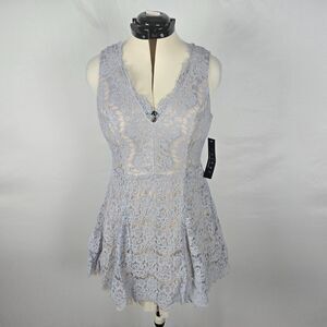Trixxi Sleeveless Blouse Women's L Lavender Lace Lined Deep V-Neck Zipper NWT